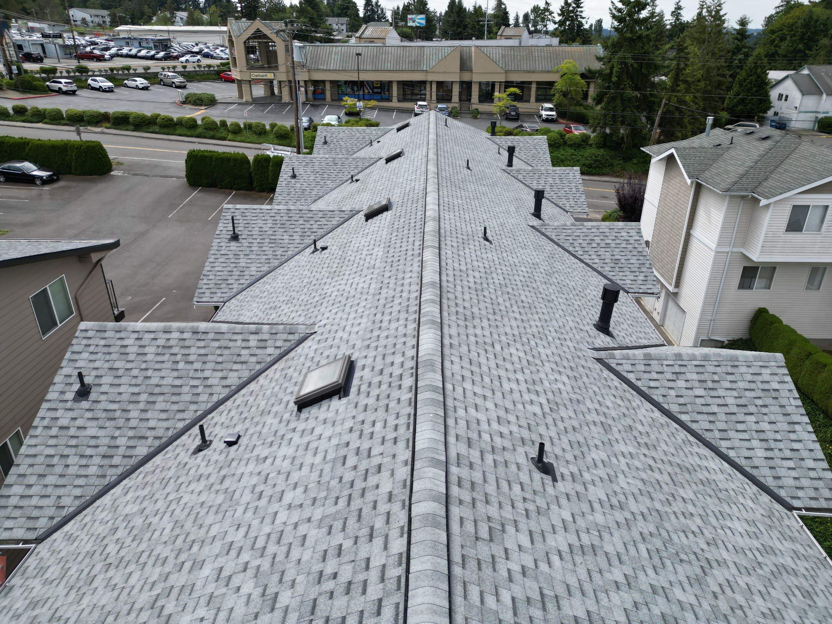 Picture of New Roof offered through roof financing in washington